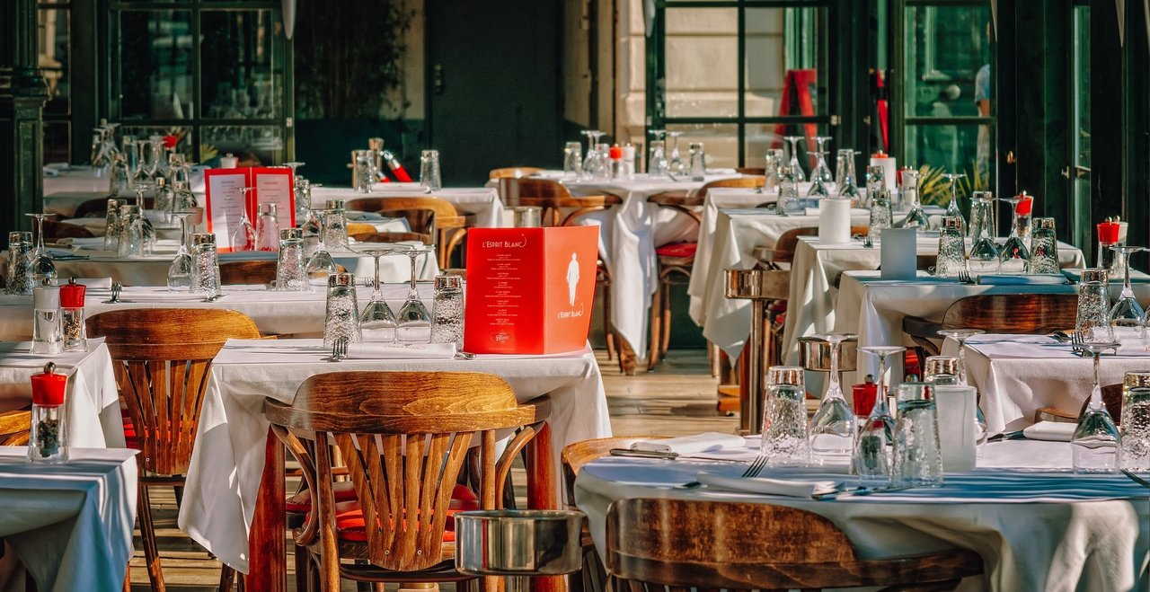5 Ways SpeQue Helps You Experience A Superior Dining Experience 5 Ways SpeQue Helps You Experience A Superior Dining Experience