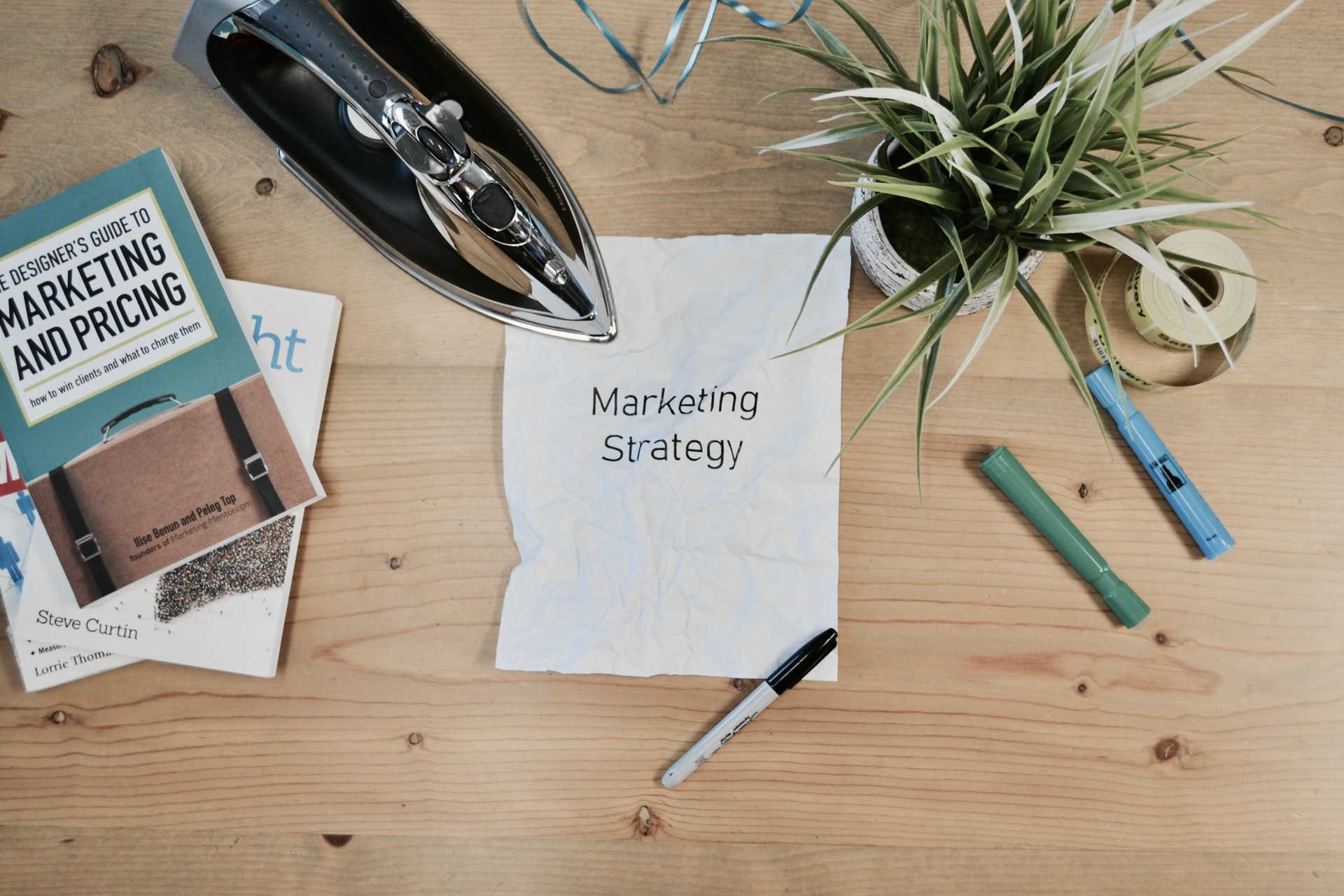 5 Ways To Market Your Small or Medium Restaurant Business 5 Ways To Market Your Small or Medium Restaurant Business